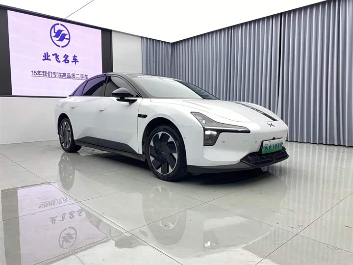 Фото 3 - XPeng Mona M03