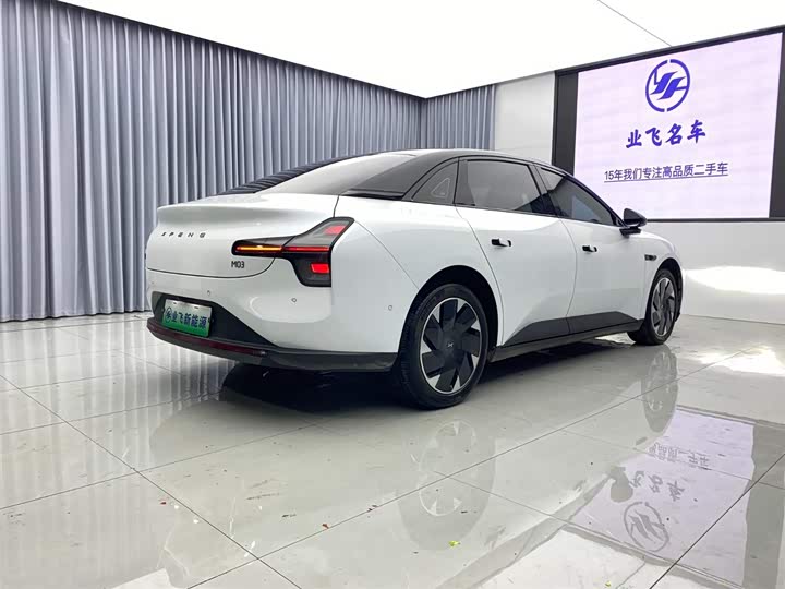 Фото 4 - XPeng Mona M03