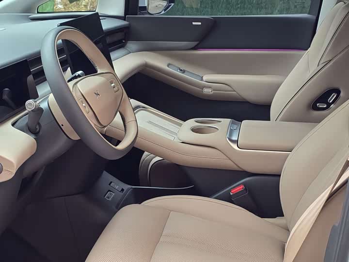 Фото 7 - XPeng X9