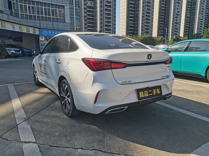 Фото 6 - Changan Eado Plus