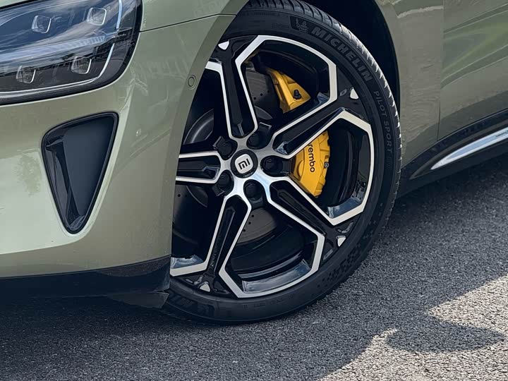 Фото 5 - Xiaomi SU7