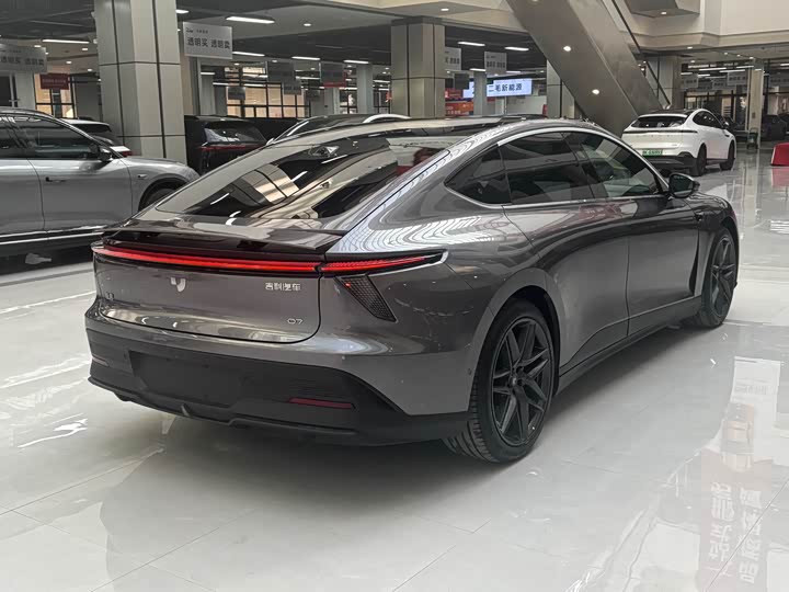 Фото 7 - Geely Jiyue 07