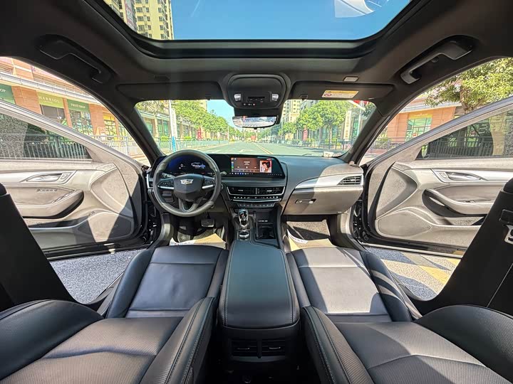 Фото 7 - Cadillac CT5