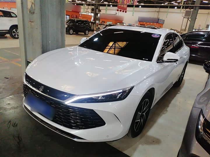 Фото 2 - BYD Qin L