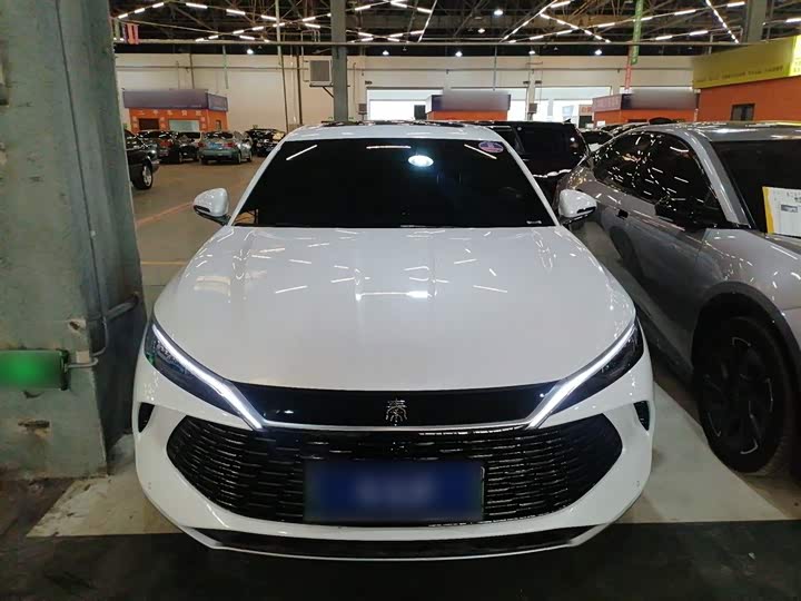 Фото 3 - BYD Qin L