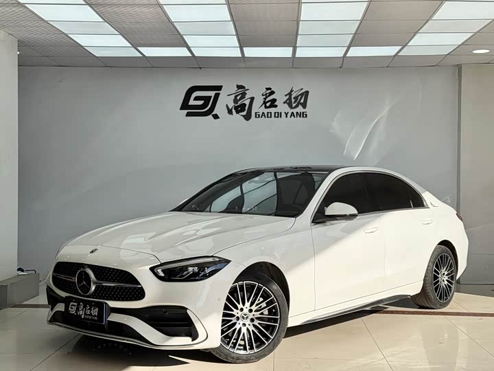 Фото 1 - Mercedes-Benz C-Class