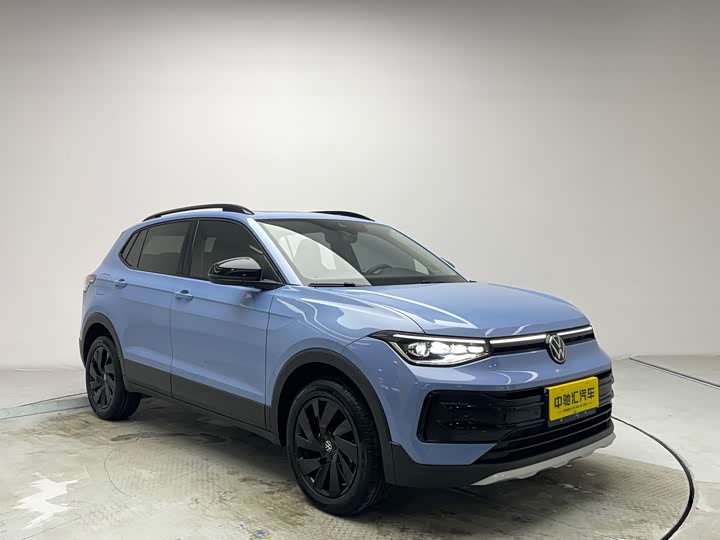 Фото 3 - Volkswagen Tharu