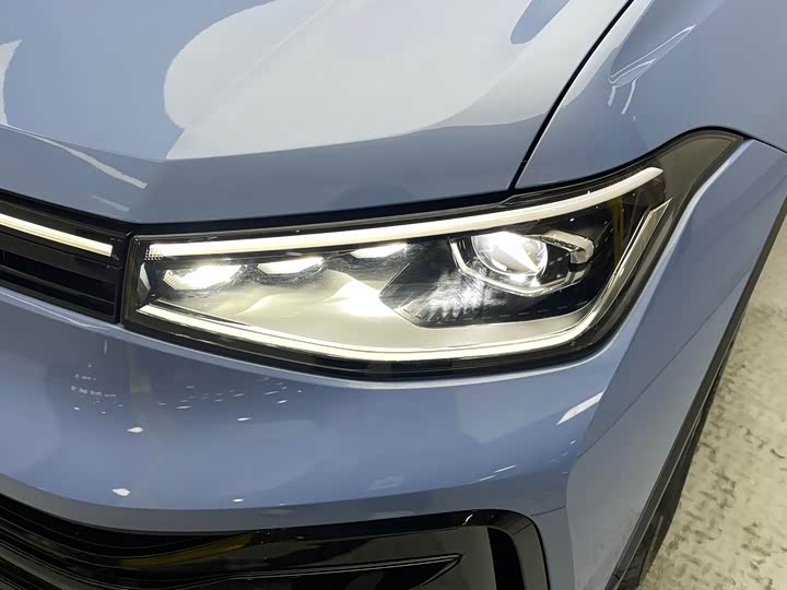 Фото 5 - Volkswagen Tharu