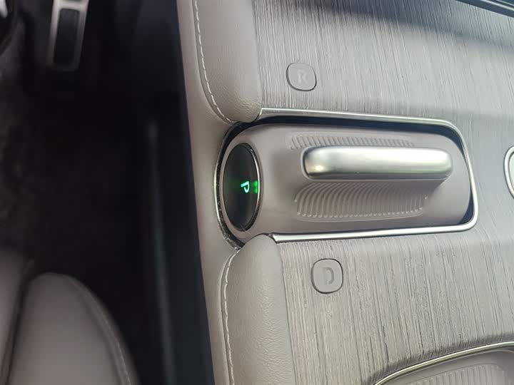 Фото 7 - Nio ES7