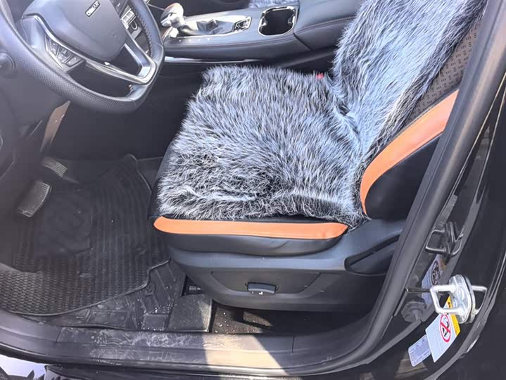 Фото 9 - Changan Oshan X5