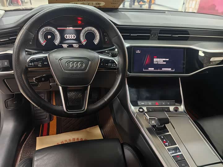 Фото 5 - Audi A6L