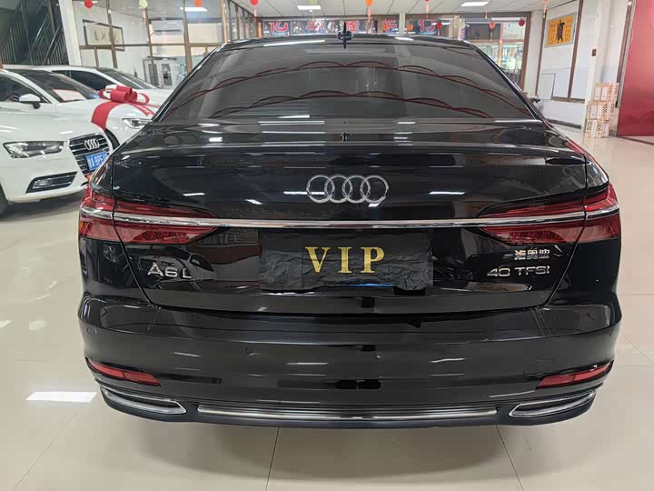 Фото 8 - Audi A6L