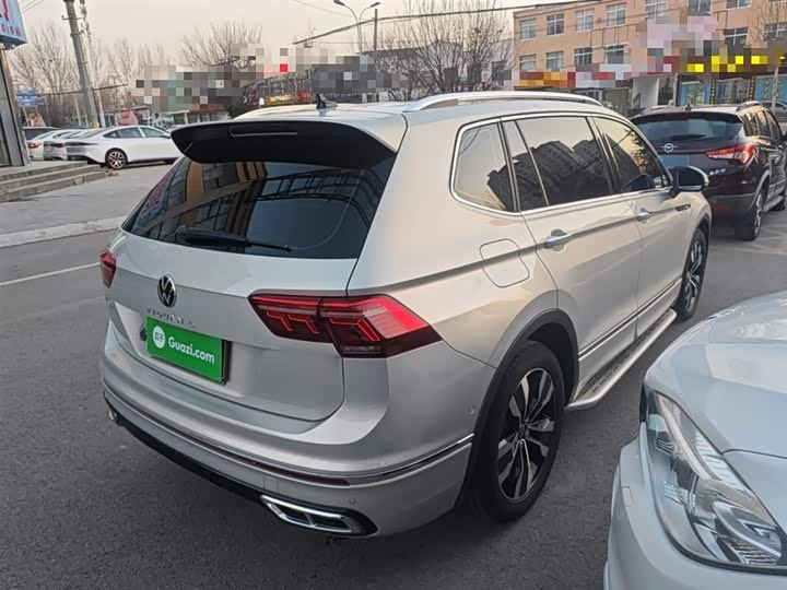 Фото 7 - Volkswagen Tiguan L Pro