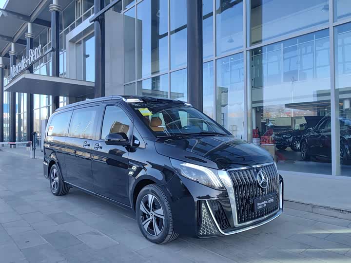 Фото 1 - Mercedes-Benz Vito