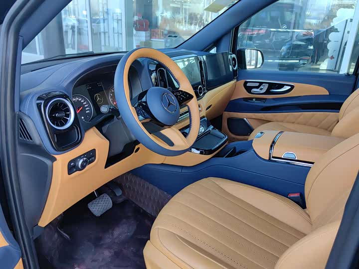 Фото 7 - Mercedes-Benz Vito