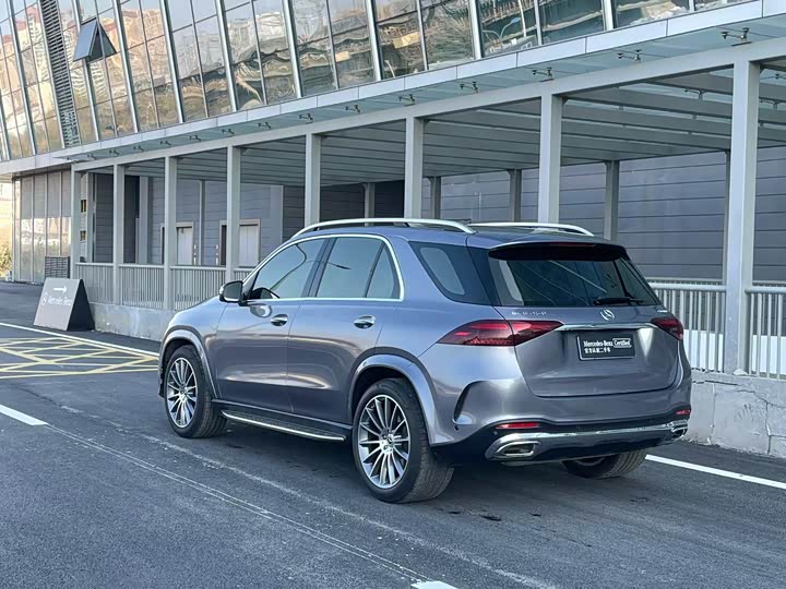 Фото 9 - Mercedes-Benz GLE-Class