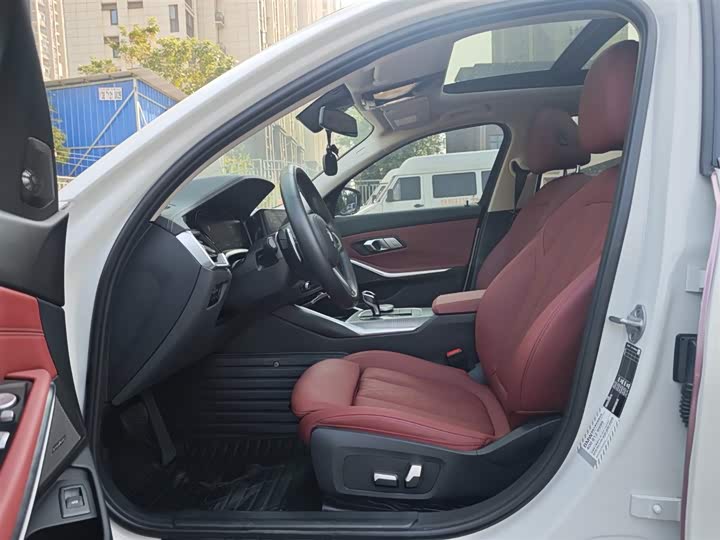 Фото 7 - BMW 3 Series