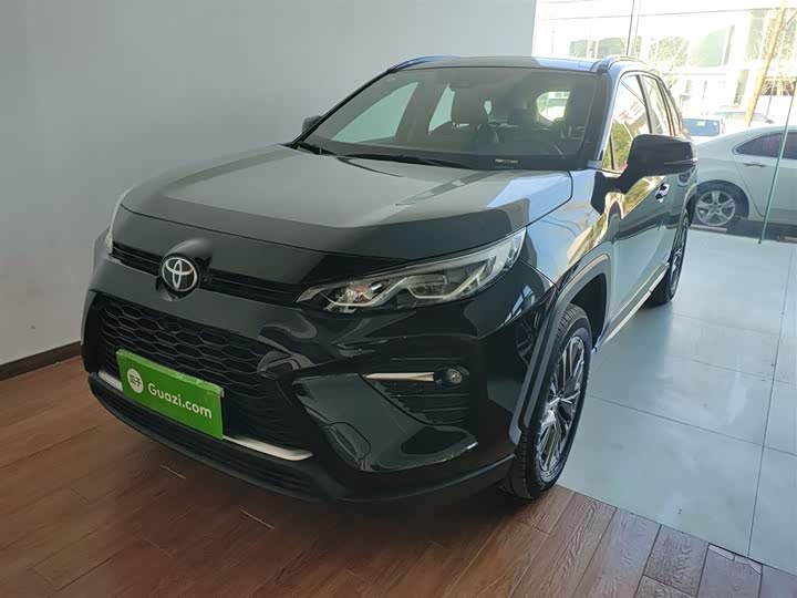 Фото 1 - Toyota Wildlander