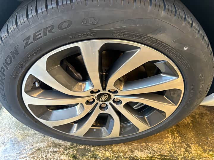 Фото 3 - Land Rover Discovery Sport