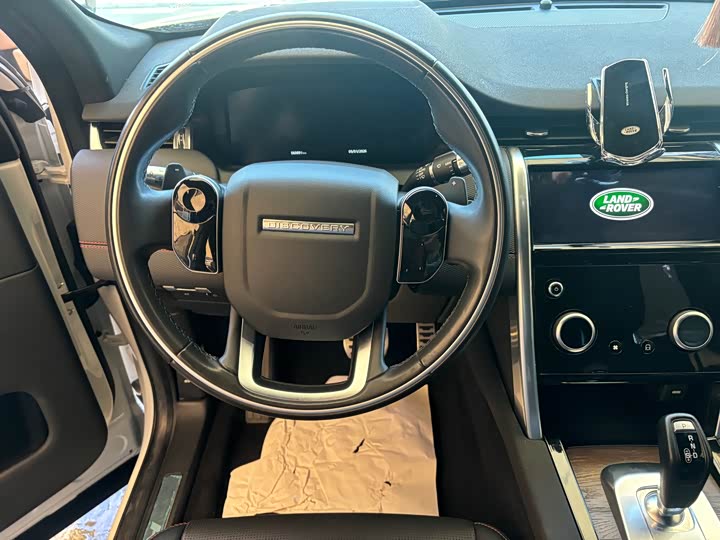 Фото 8 - Land Rover Discovery Sport