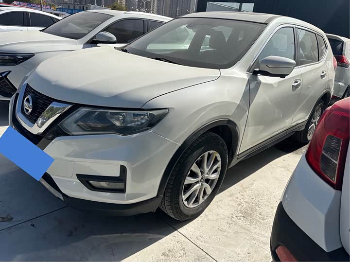 Фото 1 - Nissan X-Trail