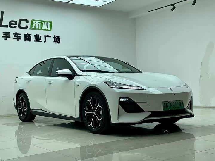 Фото 3 - Changan Deepal SL03