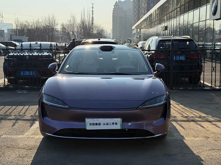 Фото 2 - Luxeed S7