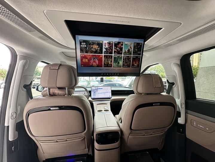 Фото 7 - XPeng X9