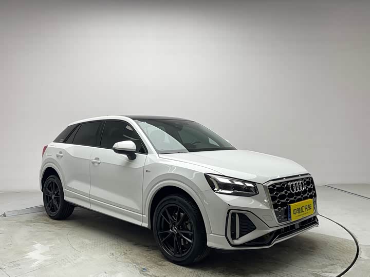 Фото 3 - Audi Q2L