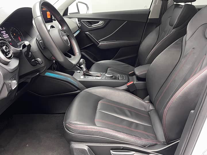 Фото 9 - Audi Q2L