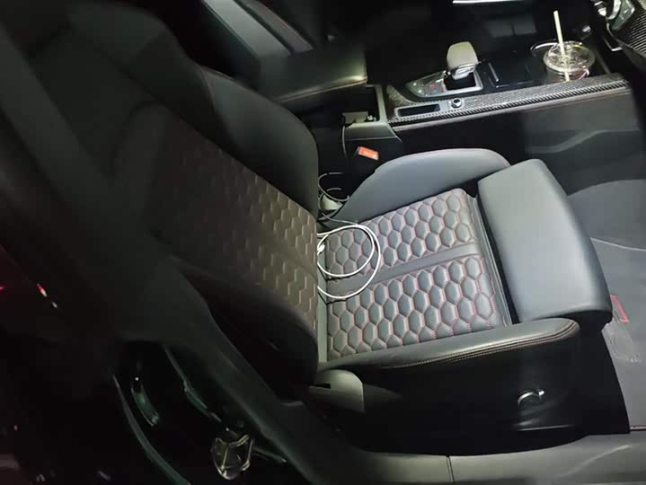 Фото 8 - Audi RS 5