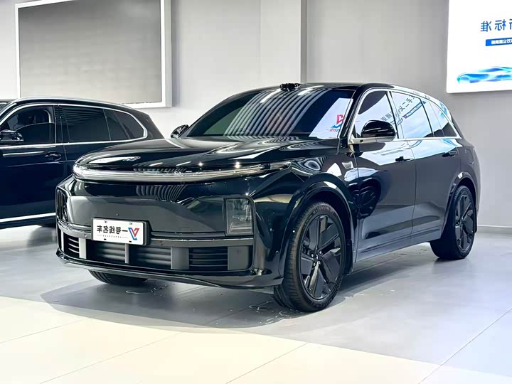 Фото 1 - LiXiang L7