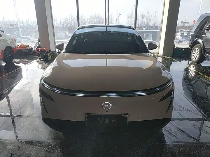 Фото 3 - Nissan N7