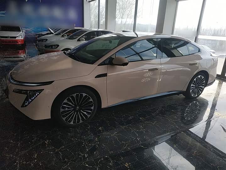 Фото 5 - Nissan N7