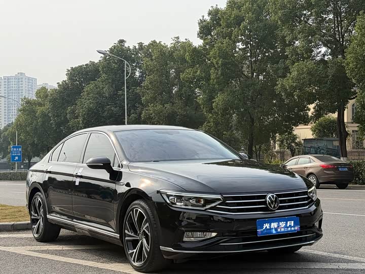 Фото 4 - Volkswagen Magotan