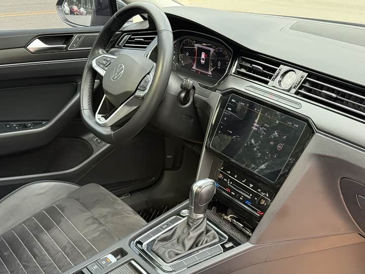 Фото 9 - Volkswagen Magotan