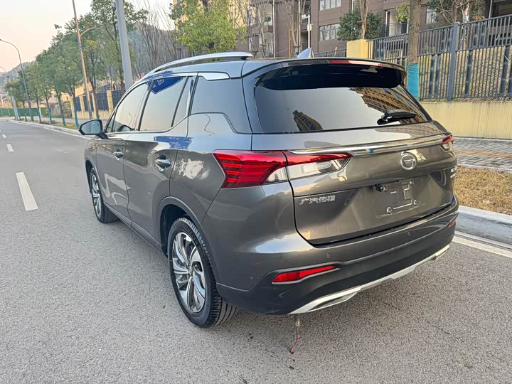 Фото 9 - GAC Trumpchi GS4