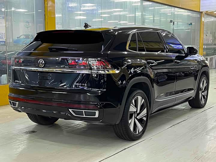 Фото 9 - Volkswagen Teramont X