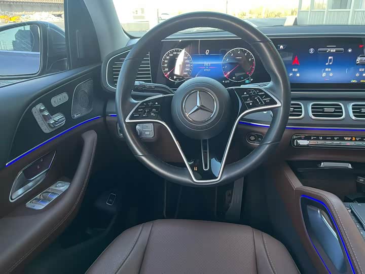 Фото 6 - Mercedes-Benz GLE-Class
