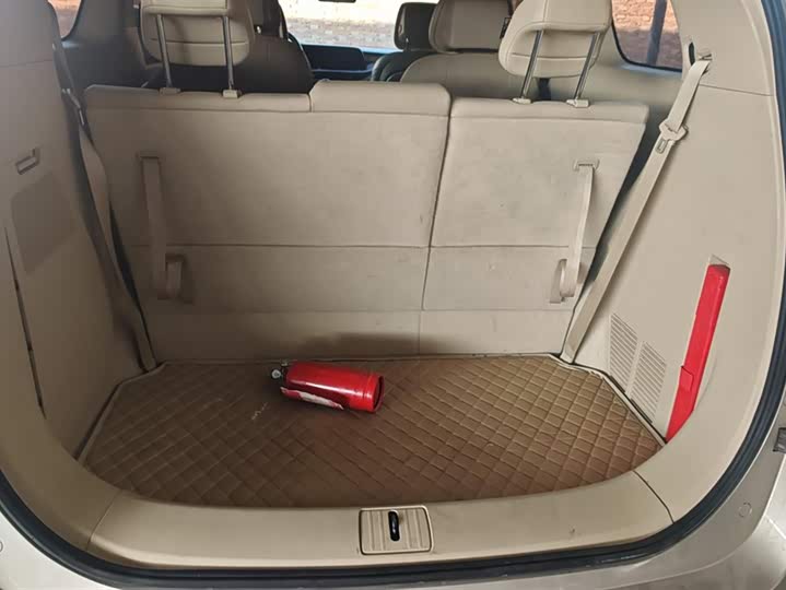 Фото 4 - Buick GL8 ES