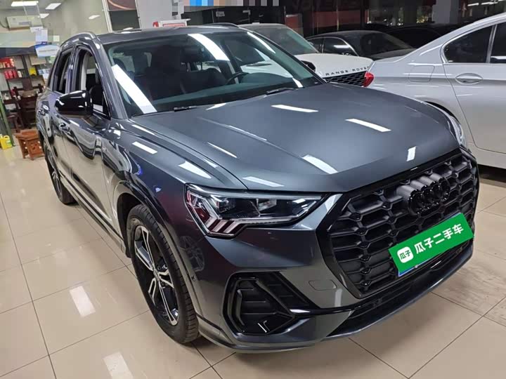 Фото 4 - Audi Q3