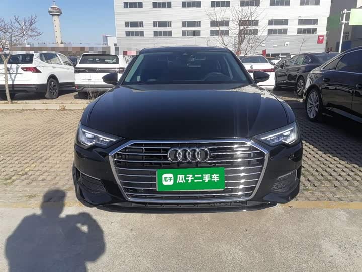 Фото 3 - Audi A6L