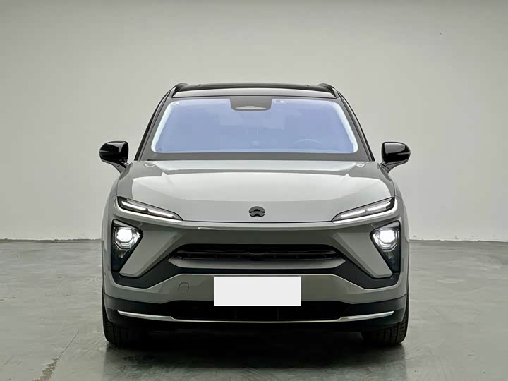 Фото 2 - Nio ES6