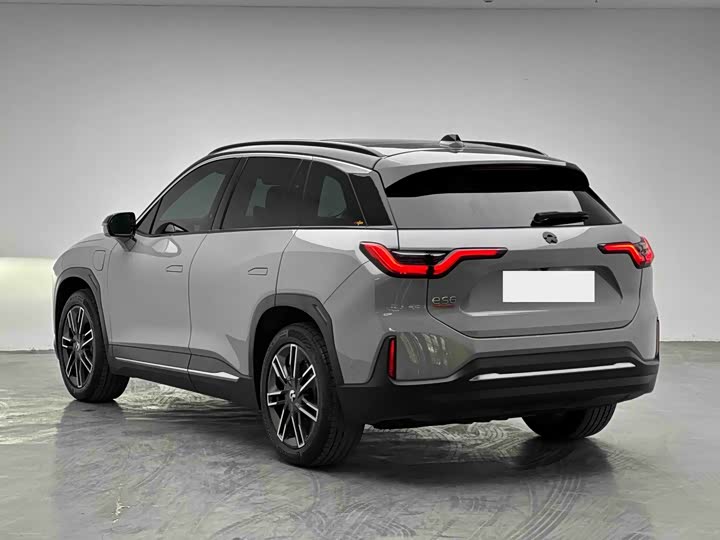 Фото 6 - Nio ES6