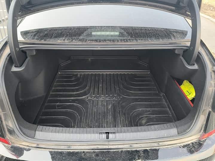 Фото 4 - Volkswagen Passat