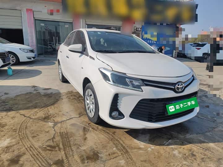 Фото 4 - Toyota Vios