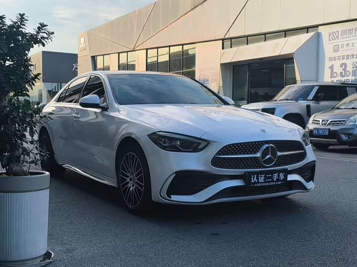 Фото 5 - Mercedes-Benz C-Class