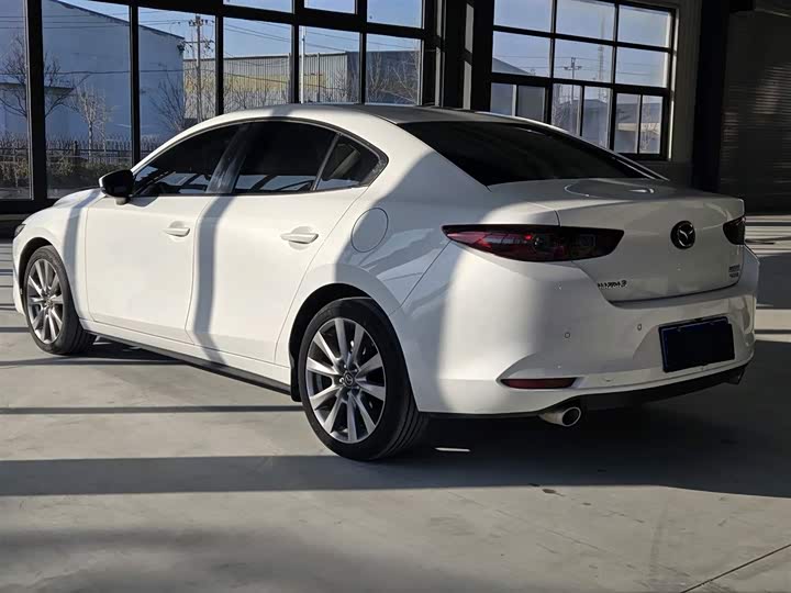 Фото 6 - Mazda 3 (Axela)