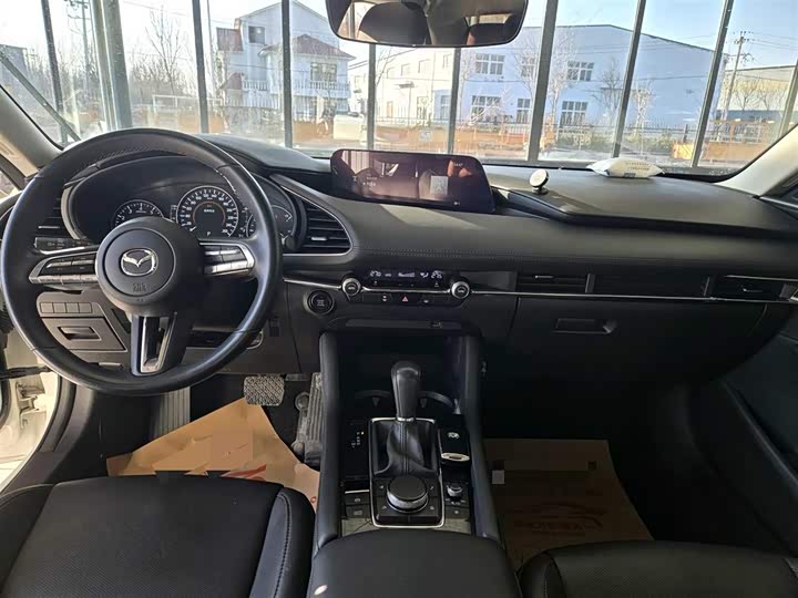 Фото 8 - Mazda 3 (Axela)