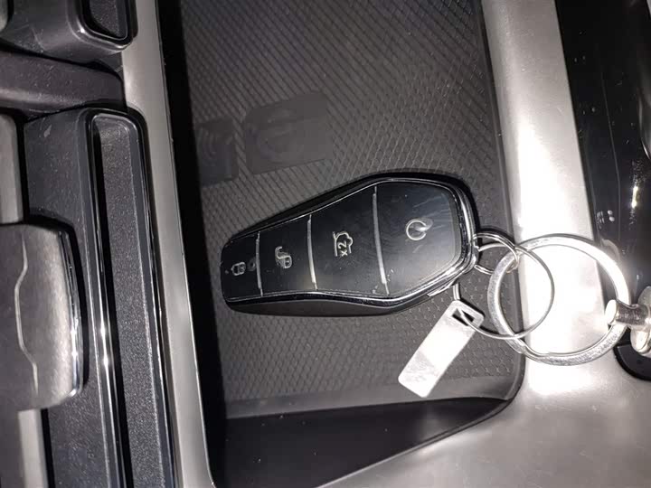 Фото 9 - BYD Song Pro Hybrid